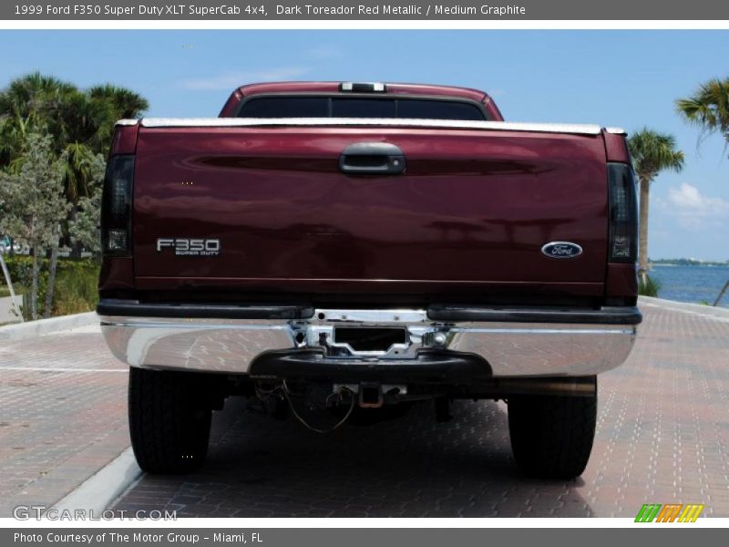 Dark Toreador Red Metallic / Medium Graphite 1999 Ford F350 Super Duty XLT SuperCab 4x4