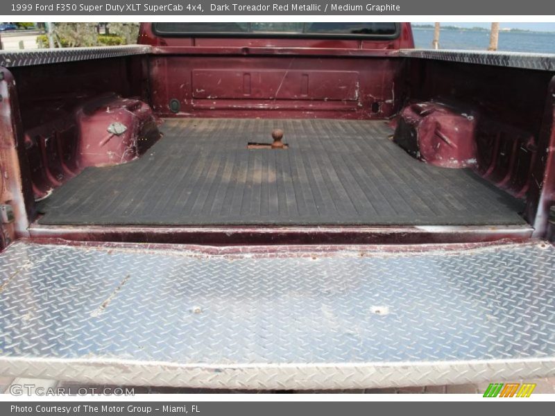 Dark Toreador Red Metallic / Medium Graphite 1999 Ford F350 Super Duty XLT SuperCab 4x4