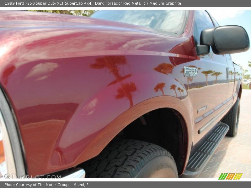 Dark Toreador Red Metallic / Medium Graphite 1999 Ford F350 Super Duty XLT SuperCab 4x4