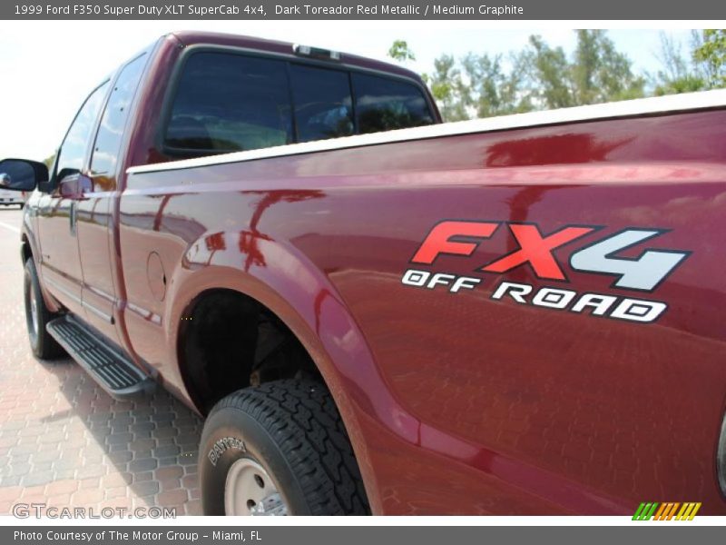 Dark Toreador Red Metallic / Medium Graphite 1999 Ford F350 Super Duty XLT SuperCab 4x4