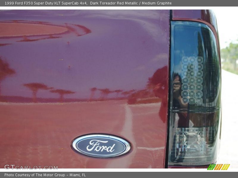 Dark Toreador Red Metallic / Medium Graphite 1999 Ford F350 Super Duty XLT SuperCab 4x4
