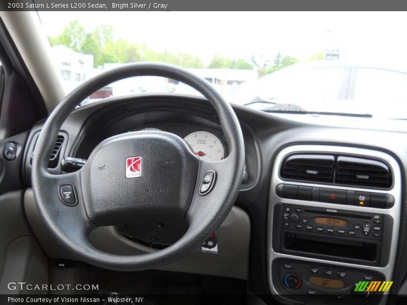Bright Silver / Gray 2003 Saturn L Series L200 Sedan