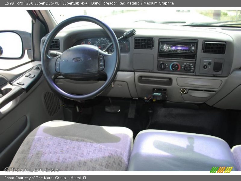 Dark Toreador Red Metallic / Medium Graphite 1999 Ford F350 Super Duty XLT SuperCab 4x4