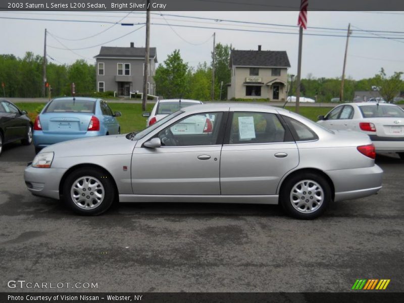Bright Silver / Gray 2003 Saturn L Series L200 Sedan