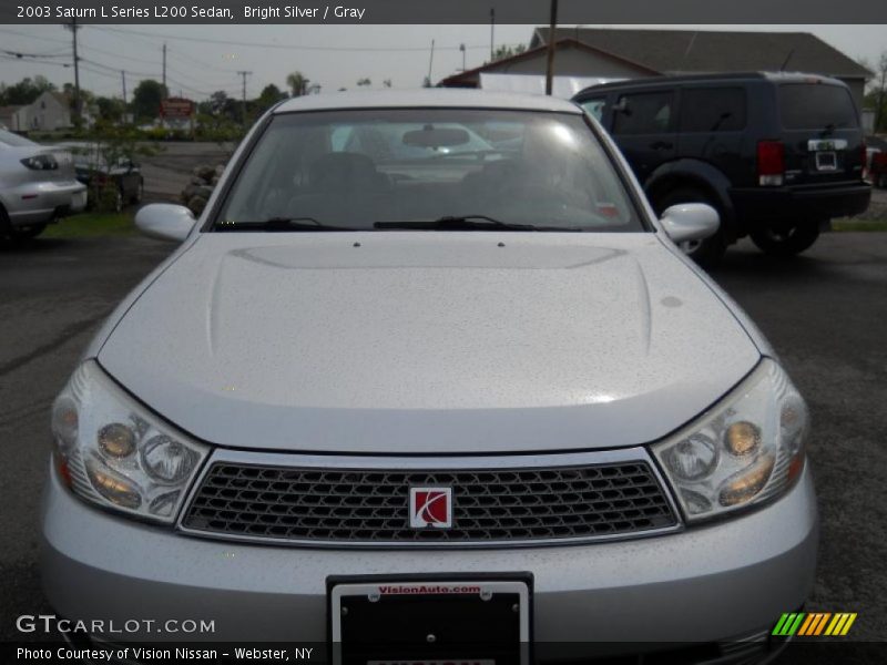 Bright Silver / Gray 2003 Saturn L Series L200 Sedan
