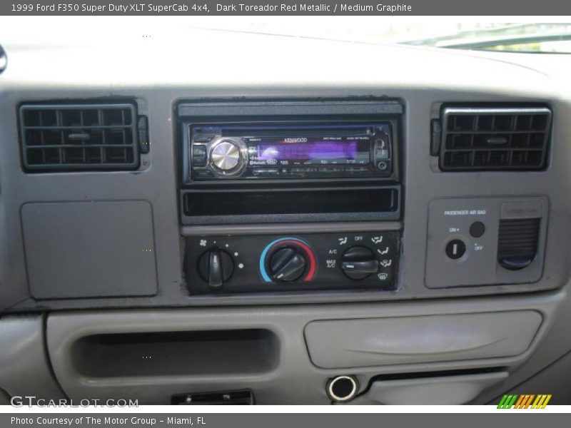 Dark Toreador Red Metallic / Medium Graphite 1999 Ford F350 Super Duty XLT SuperCab 4x4