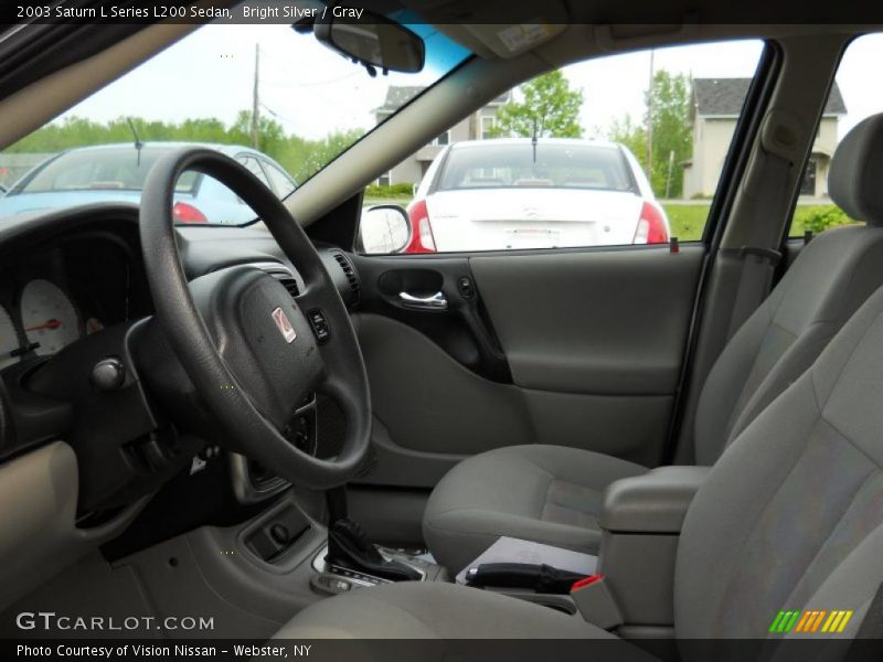 Bright Silver / Gray 2003 Saturn L Series L200 Sedan