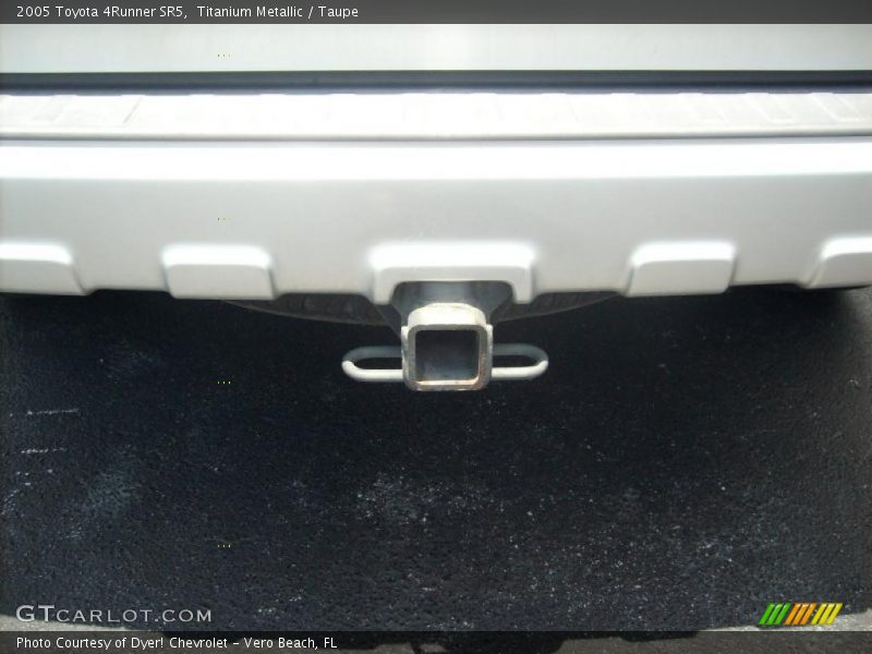 Titanium Metallic / Taupe 2005 Toyota 4Runner SR5