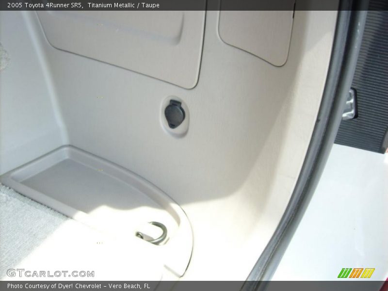 Titanium Metallic / Taupe 2005 Toyota 4Runner SR5