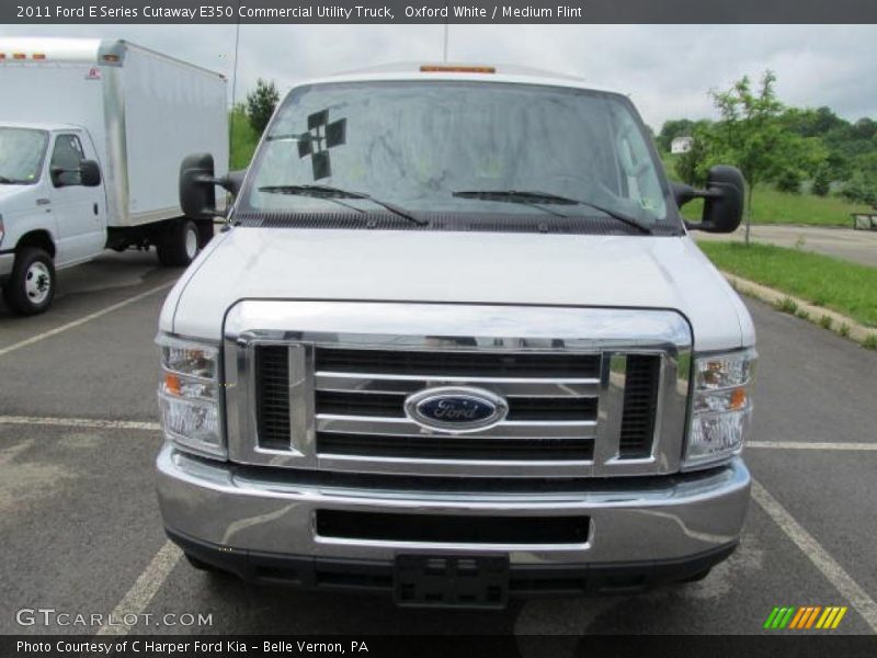 Oxford White / Medium Flint 2011 Ford E Series Cutaway E350 Commercial Utility Truck