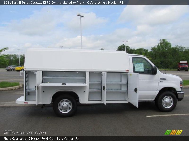  2011 E Series Cutaway E350 Commercial Utility Truck Oxford White