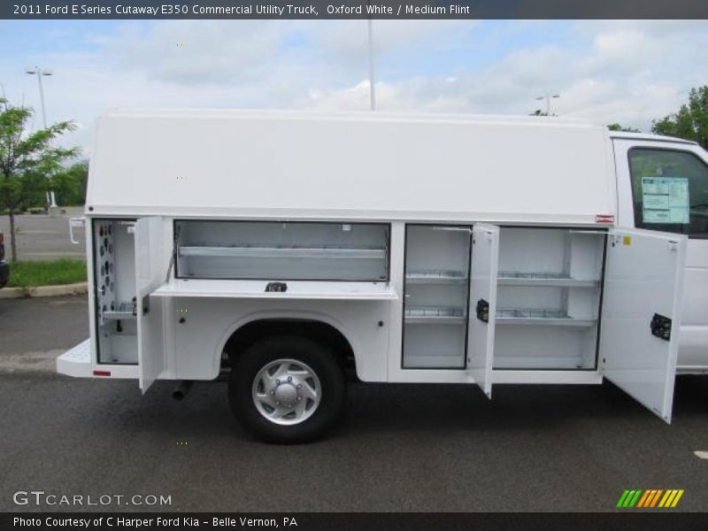 Oxford White / Medium Flint 2011 Ford E Series Cutaway E350 Commercial Utility Truck