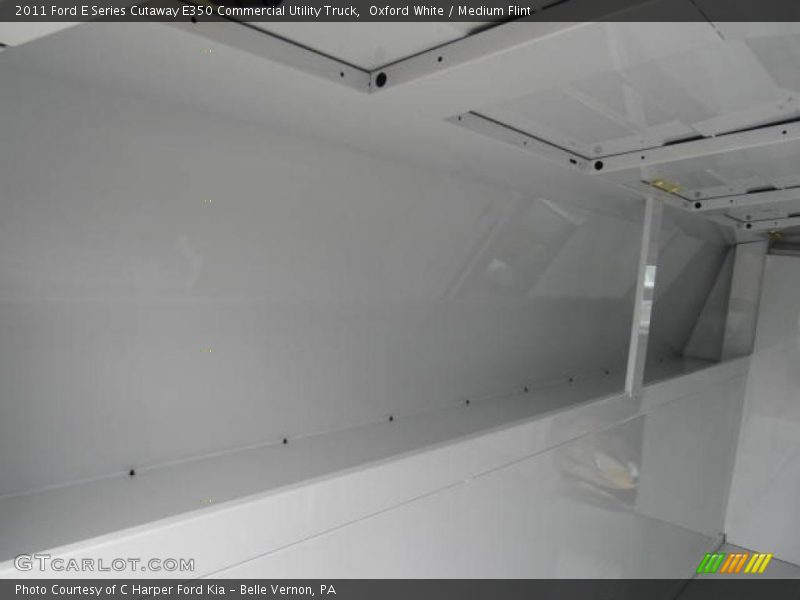 Oxford White / Medium Flint 2011 Ford E Series Cutaway E350 Commercial Utility Truck