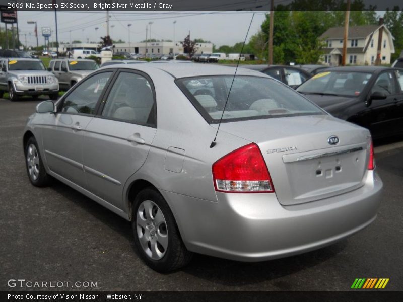 Bright Silver Metallic / Gray 2009 Kia Spectra EX Sedan