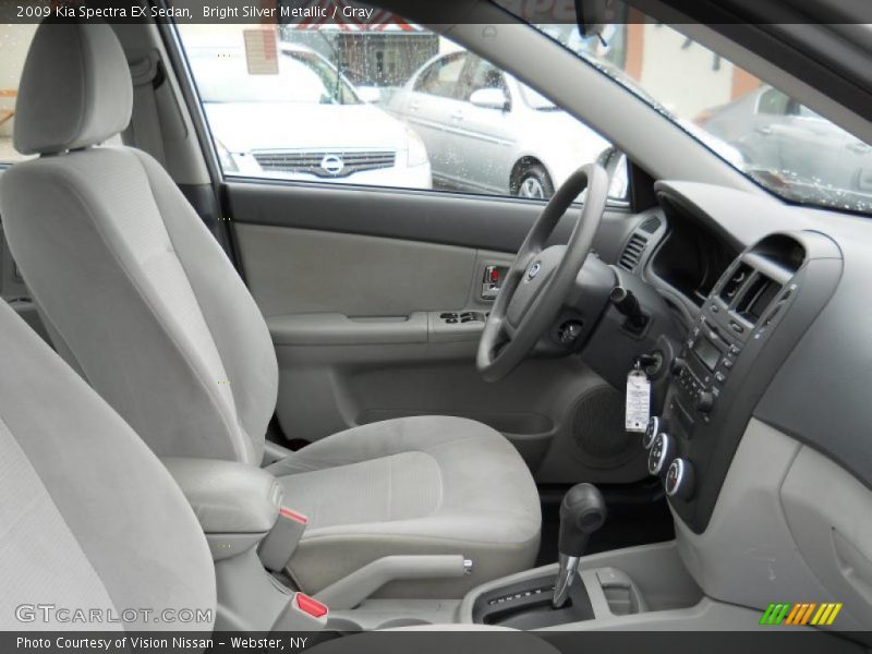 Bright Silver Metallic / Gray 2009 Kia Spectra EX Sedan