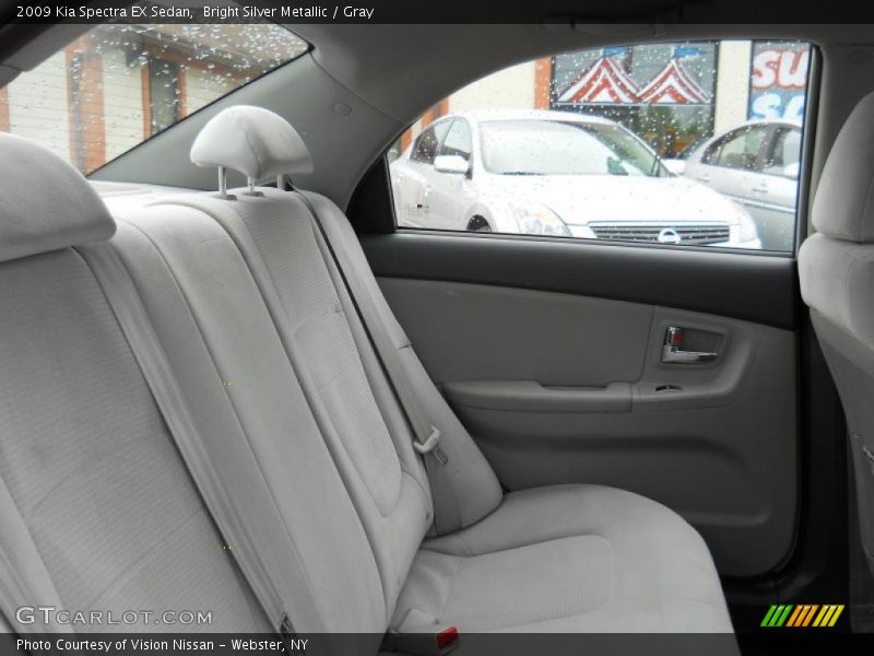 Bright Silver Metallic / Gray 2009 Kia Spectra EX Sedan
