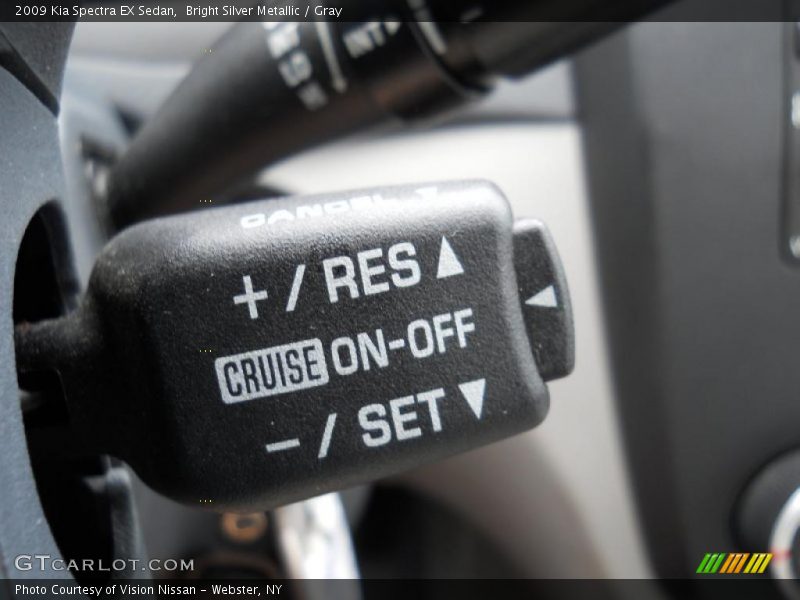 Bright Silver Metallic / Gray 2009 Kia Spectra EX Sedan