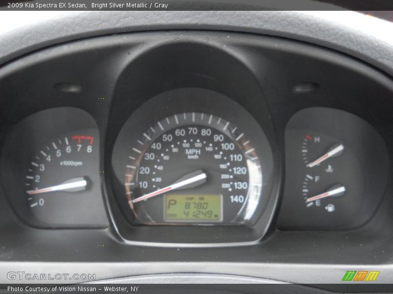 Bright Silver Metallic / Gray 2009 Kia Spectra EX Sedan