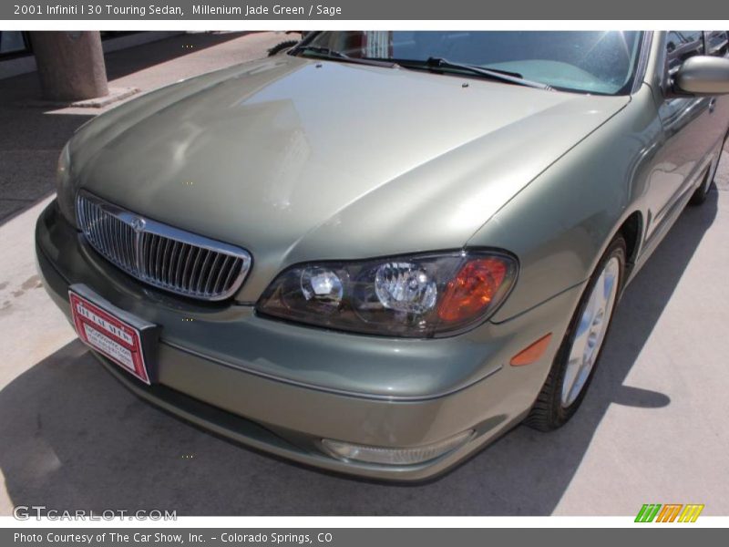 Millenium Jade Green / Sage 2001 Infiniti I 30 Touring Sedan