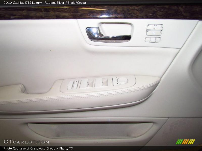 Radiant Silver / Shale/Cocoa 2010 Cadillac DTS Luxury