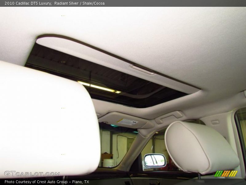 Radiant Silver / Shale/Cocoa 2010 Cadillac DTS Luxury