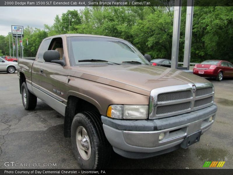 Front 3/4 View of 2000 Ram 1500 SLT Extended Cab 4x4
