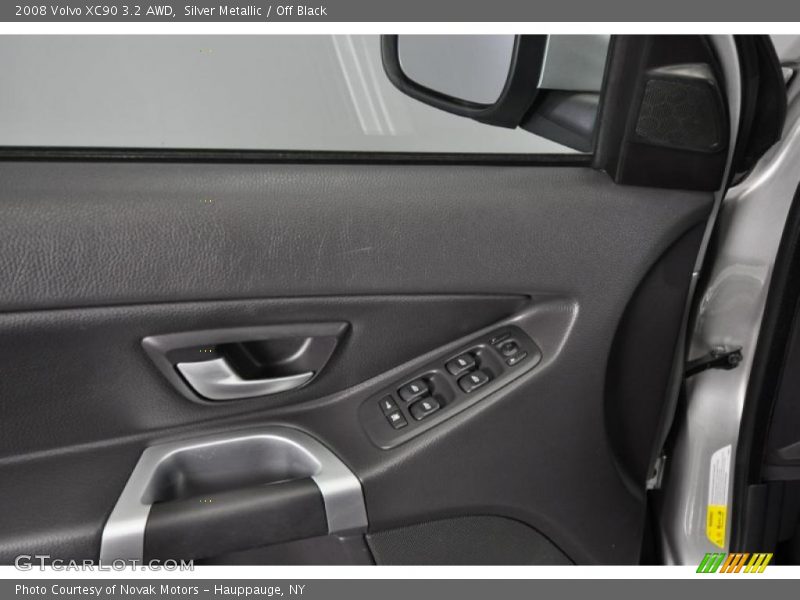 Silver Metallic / Off Black 2008 Volvo XC90 3.2 AWD