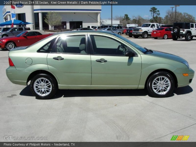 Kiwi Green Metallic / Dark Pebble/Light Pebble 2007 Ford Focus ZX4 SE Sedan