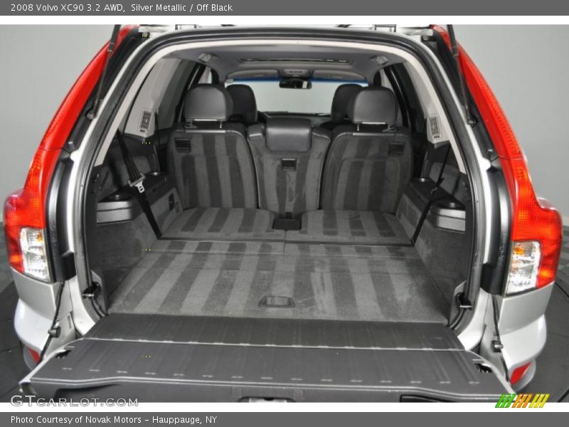 Silver Metallic / Off Black 2008 Volvo XC90 3.2 AWD