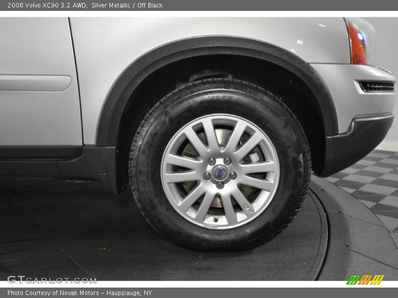 Silver Metallic / Off Black 2008 Volvo XC90 3.2 AWD