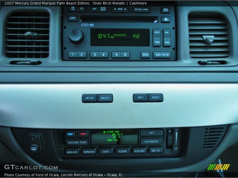 Controls of 2007 Grand Marquis Palm Beach Edition