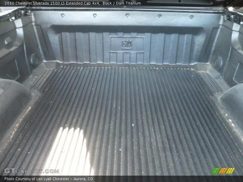Black / Dark Titanium 2010 Chevrolet Silverado 1500 LS Extended Cab 4x4