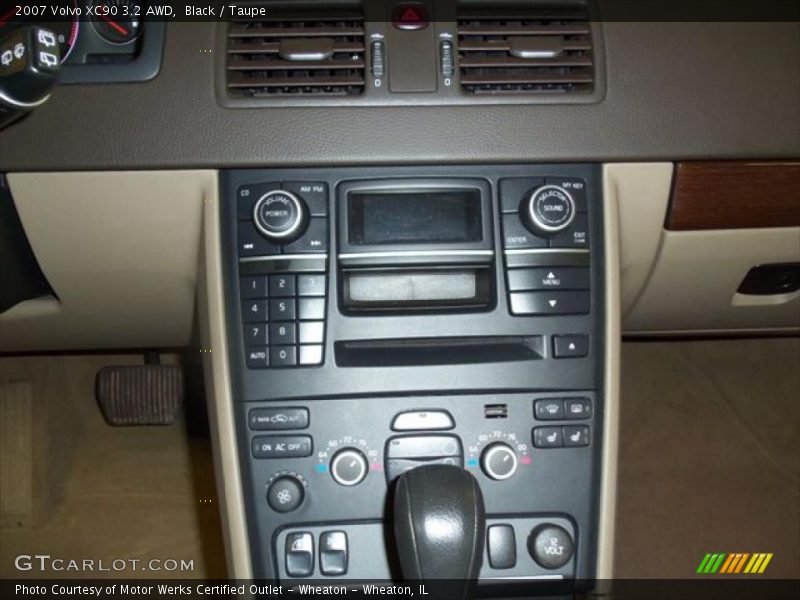 Black / Taupe 2007 Volvo XC90 3.2 AWD