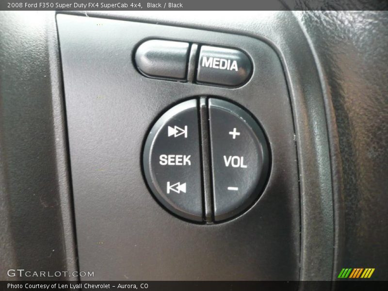 Controls of 2008 F350 Super Duty FX4 SuperCab 4x4