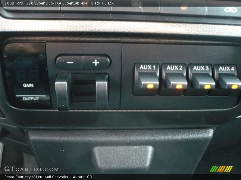 Controls of 2008 F350 Super Duty FX4 SuperCab 4x4