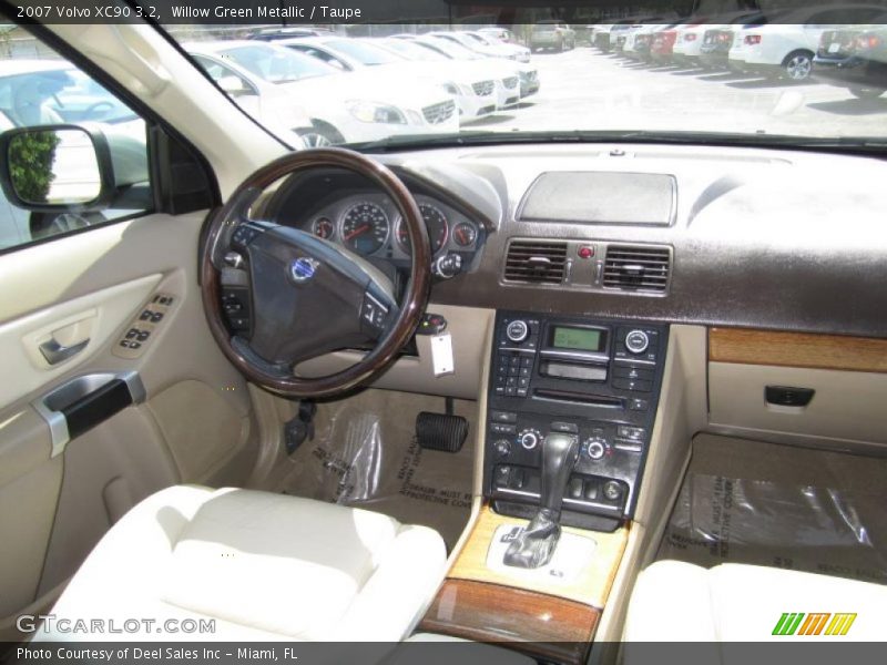 Willow Green Metallic / Taupe 2007 Volvo XC90 3.2
