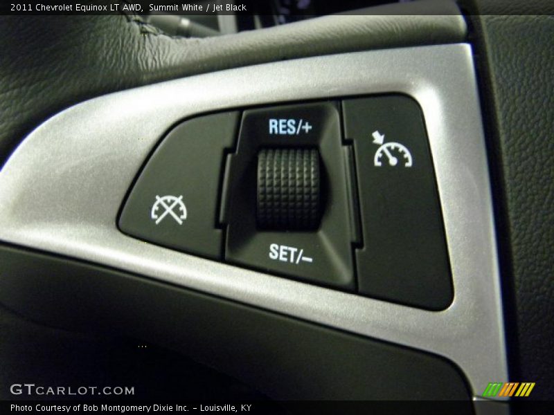 Summit White / Jet Black 2011 Chevrolet Equinox LT AWD