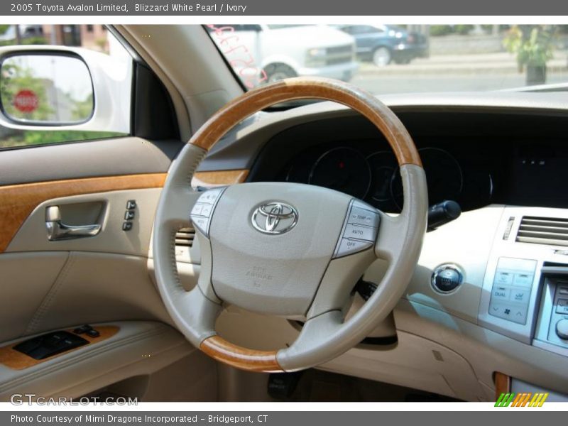Blizzard White Pearl / Ivory 2005 Toyota Avalon Limited