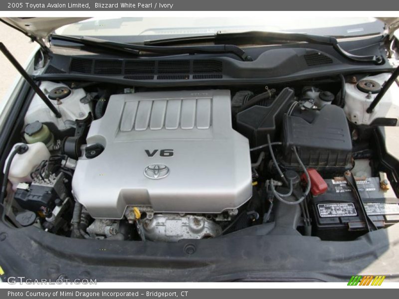Blizzard White Pearl / Ivory 2005 Toyota Avalon Limited