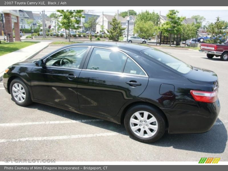 Black / Ash 2007 Toyota Camry XLE