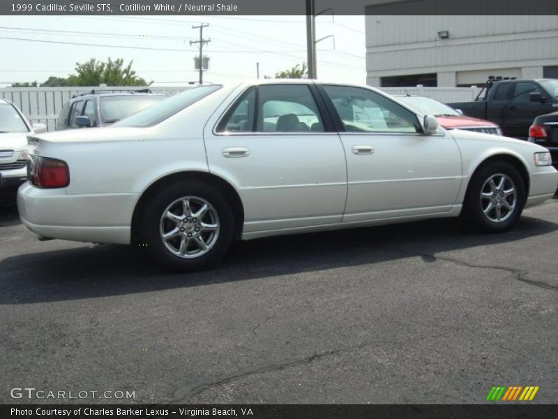 Cotillion White / Neutral Shale 1999 Cadillac Seville STS