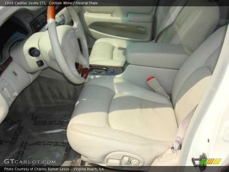 Cotillion White / Neutral Shale 1999 Cadillac Seville STS