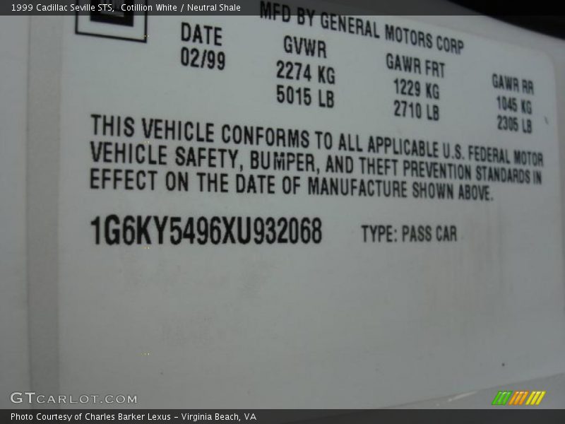 Cotillion White / Neutral Shale 1999 Cadillac Seville STS