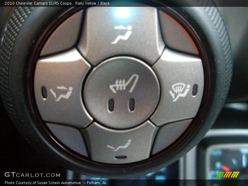 Controls of 2010 Camaro SS/RS Coupe