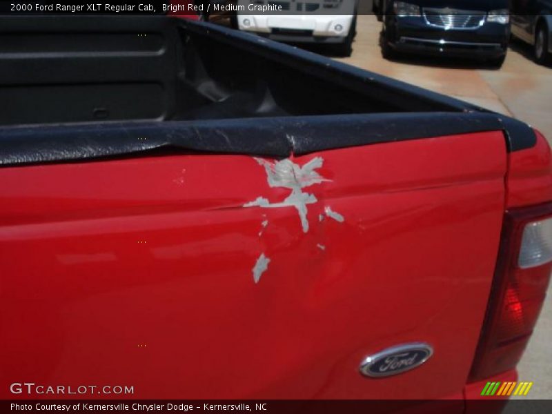 Bright Red / Medium Graphite 2000 Ford Ranger XLT Regular Cab