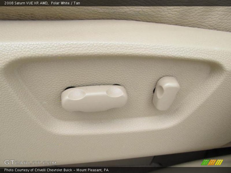 Polar White / Tan 2008 Saturn VUE XR AWD