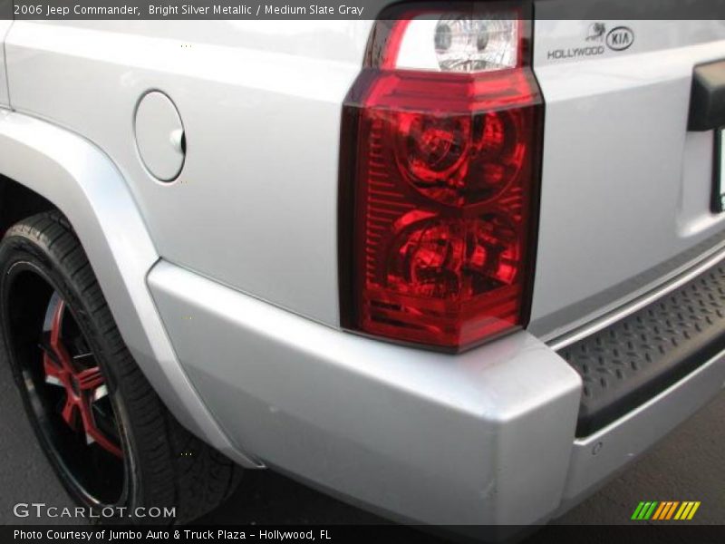 Bright Silver Metallic / Medium Slate Gray 2006 Jeep Commander