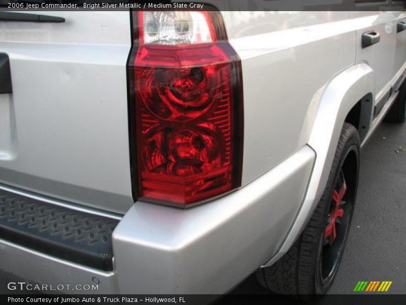 Bright Silver Metallic / Medium Slate Gray 2006 Jeep Commander