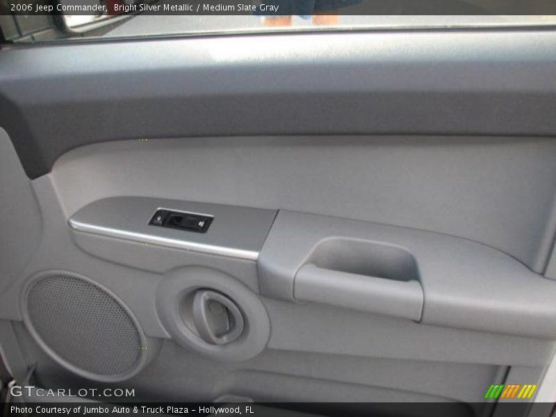 Bright Silver Metallic / Medium Slate Gray 2006 Jeep Commander