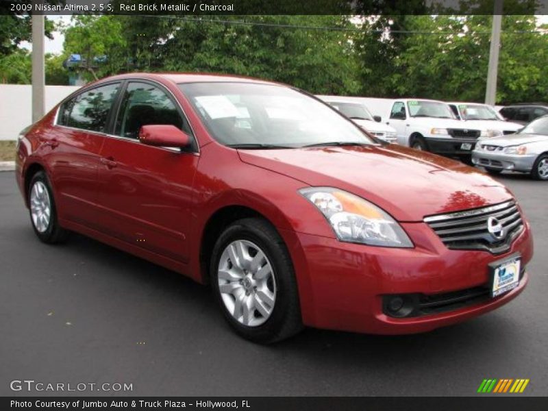 Red Brick Metallic / Charcoal 2009 Nissan Altima 2.5 S